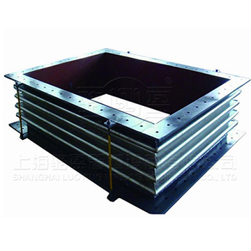 矩形<a href=http://www.qilim.cn target=_blank class=infotextkey>波紋補(bǔ)償器</a>2.jpg