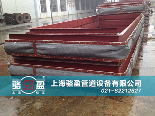 大口徑非金屬<a href=http://www.qilim.cn target=_blank class=infotextkey>補償器</a>實物圖